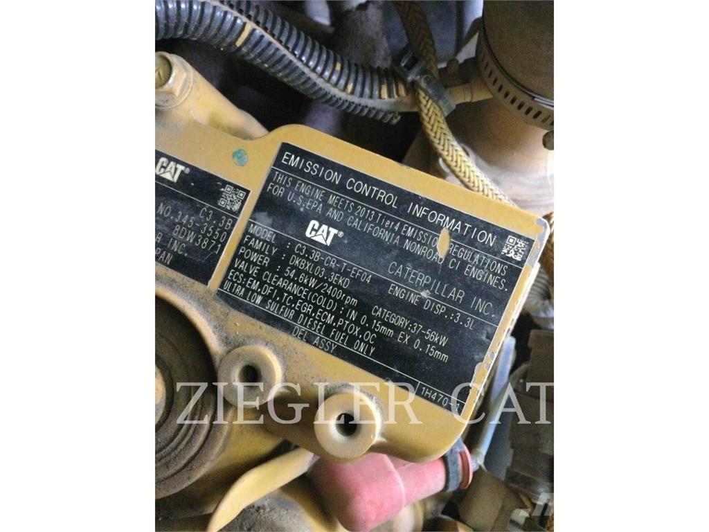 CAT 259D 궤도식 로우더