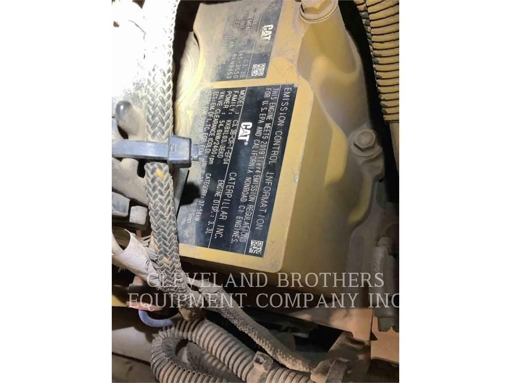 CAT 259D HF  스키드로더