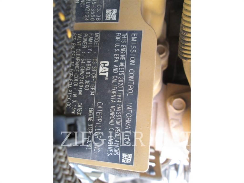 CAT 259D3 궤도식 로우더