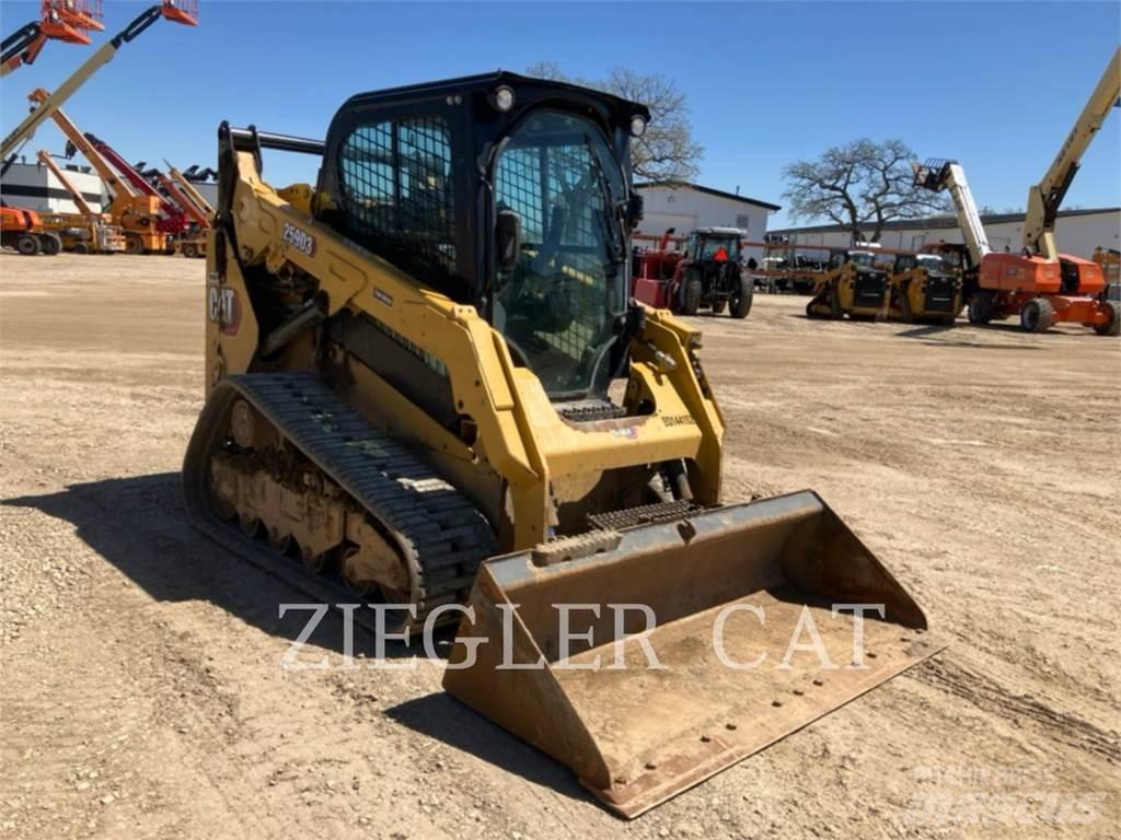 CAT 259D3 궤도식 로우더