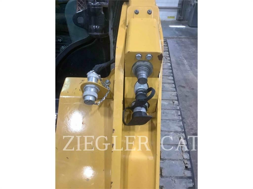 CAT 259D3 궤도식 로우더