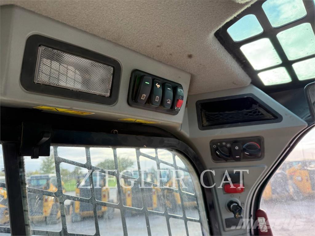 CAT 259D3 궤도식 로우더