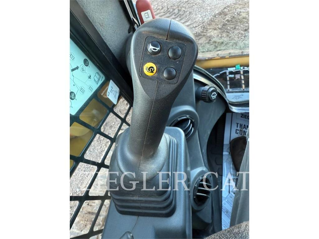 CAT 259D3 궤도식 로우더