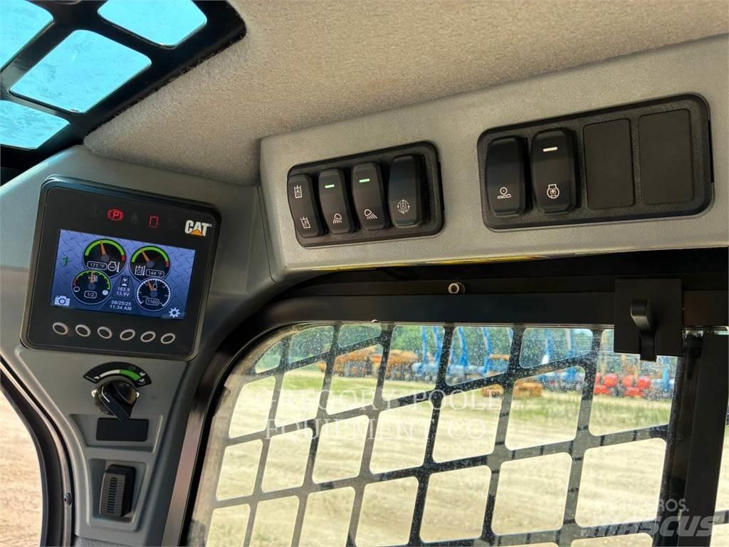 CAT 259D3 궤도식 로우더