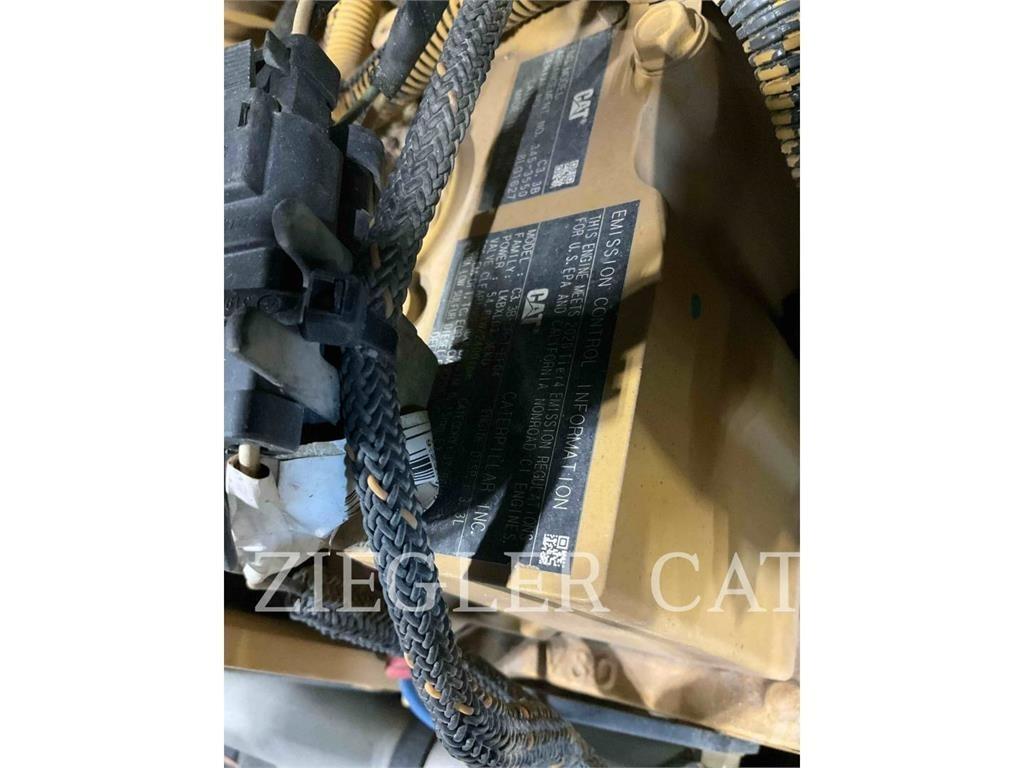 CAT 259D3 궤도식 로우더