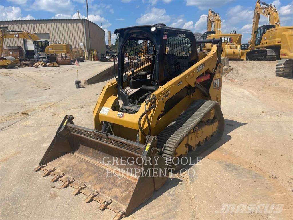 CAT 259D3 궤도식 로우더