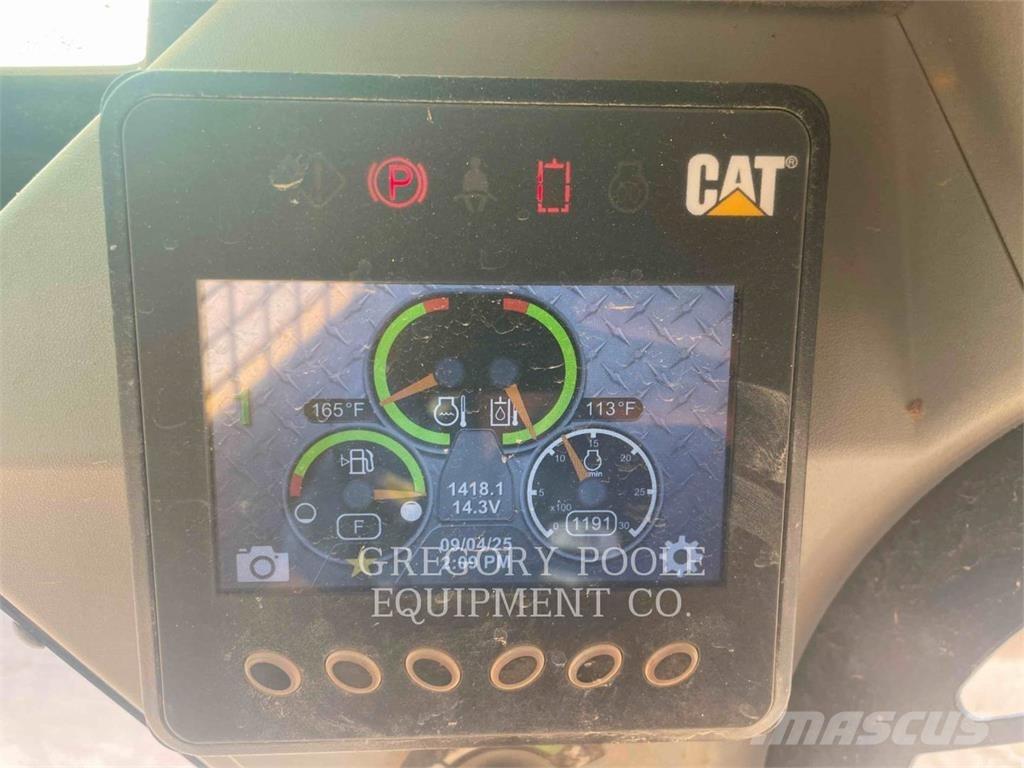 CAT 259D3 궤도식 로우더