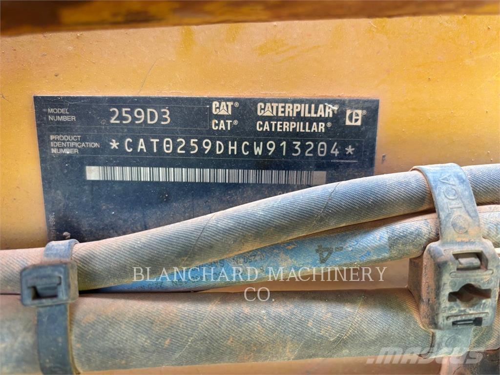 CAT 259D3 궤도식 로우더