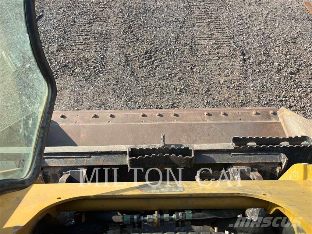 CAT 259D3 궤도식 로우더