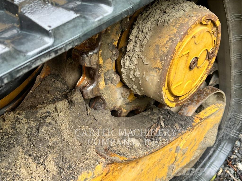 CAT 259D3  스키드로더