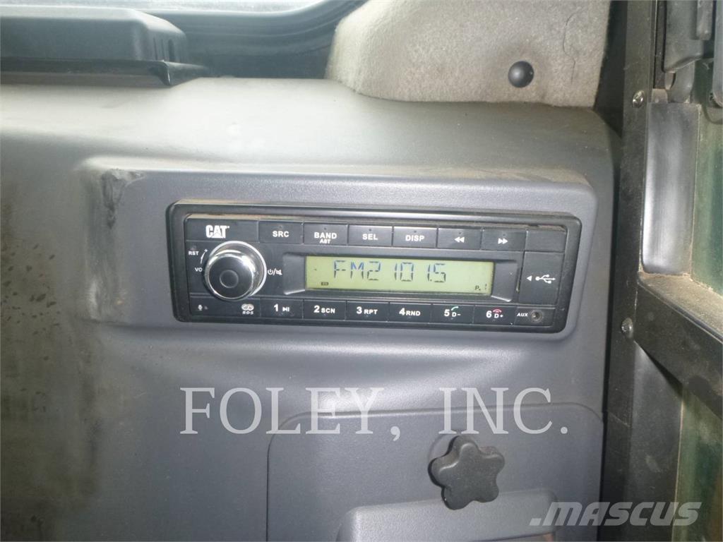 CAT 259D3 궤도식 로우더