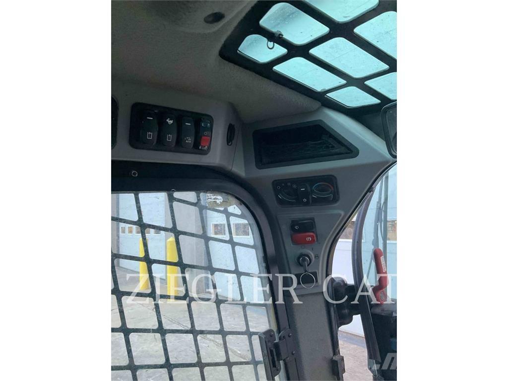 CAT 259D3 궤도식 로우더