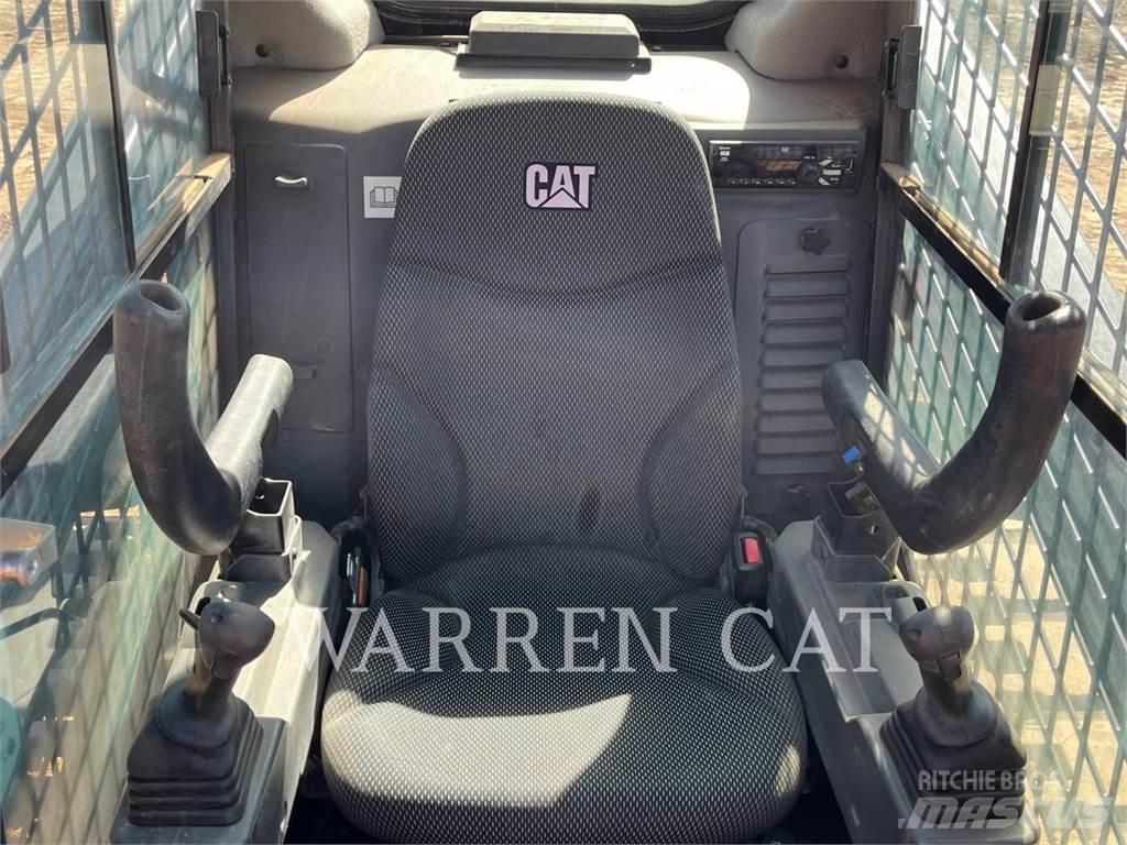 CAT 259D3 C3H2 궤도식 로우더