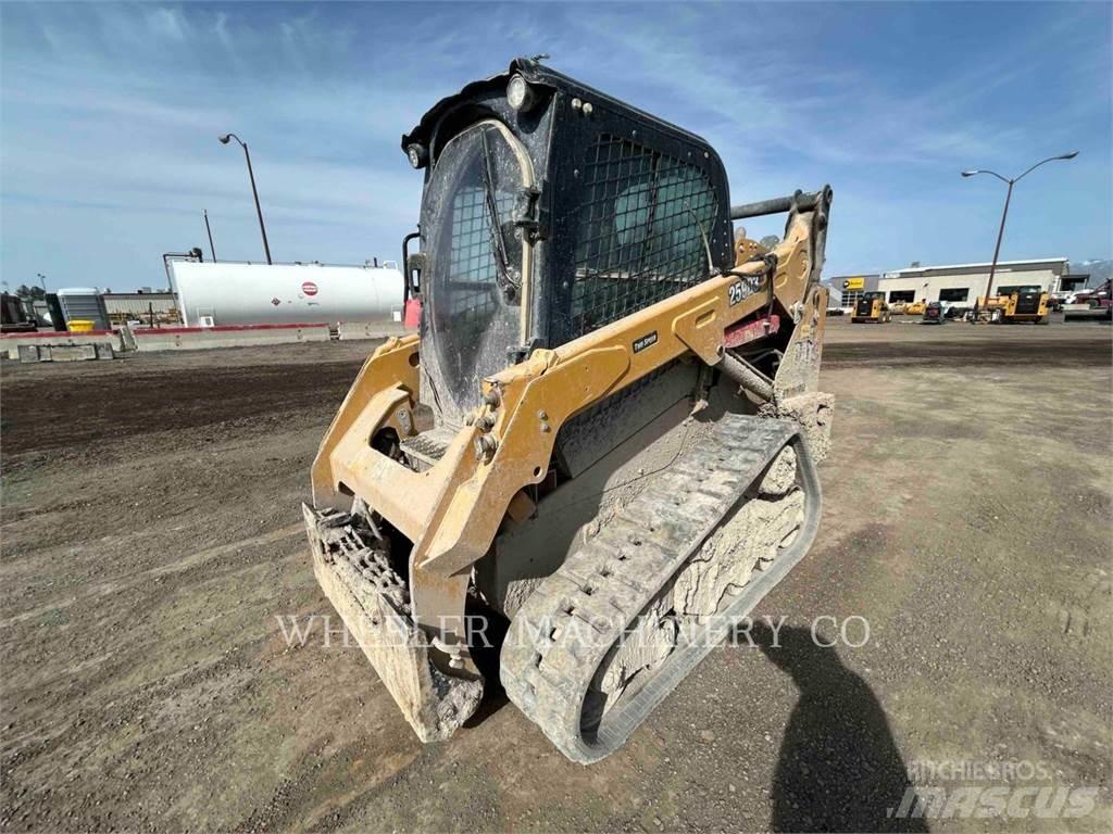 CAT 259D3 C3H2 궤도식 로우더