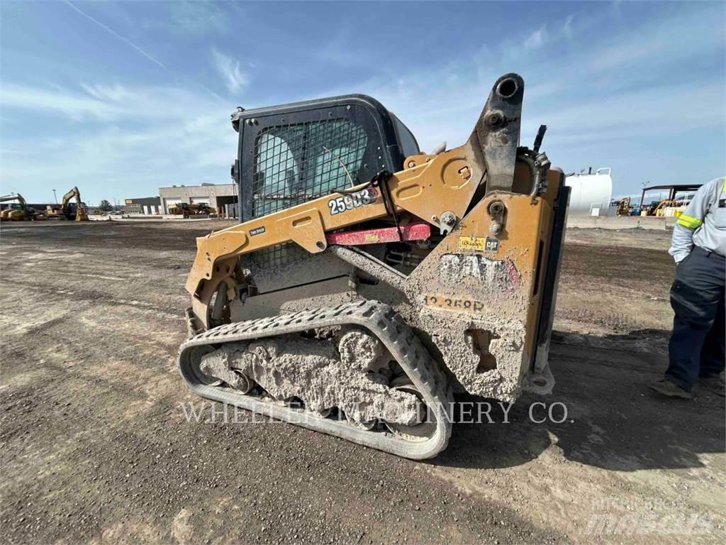 CAT 259D3 C3H2 궤도식 로우더