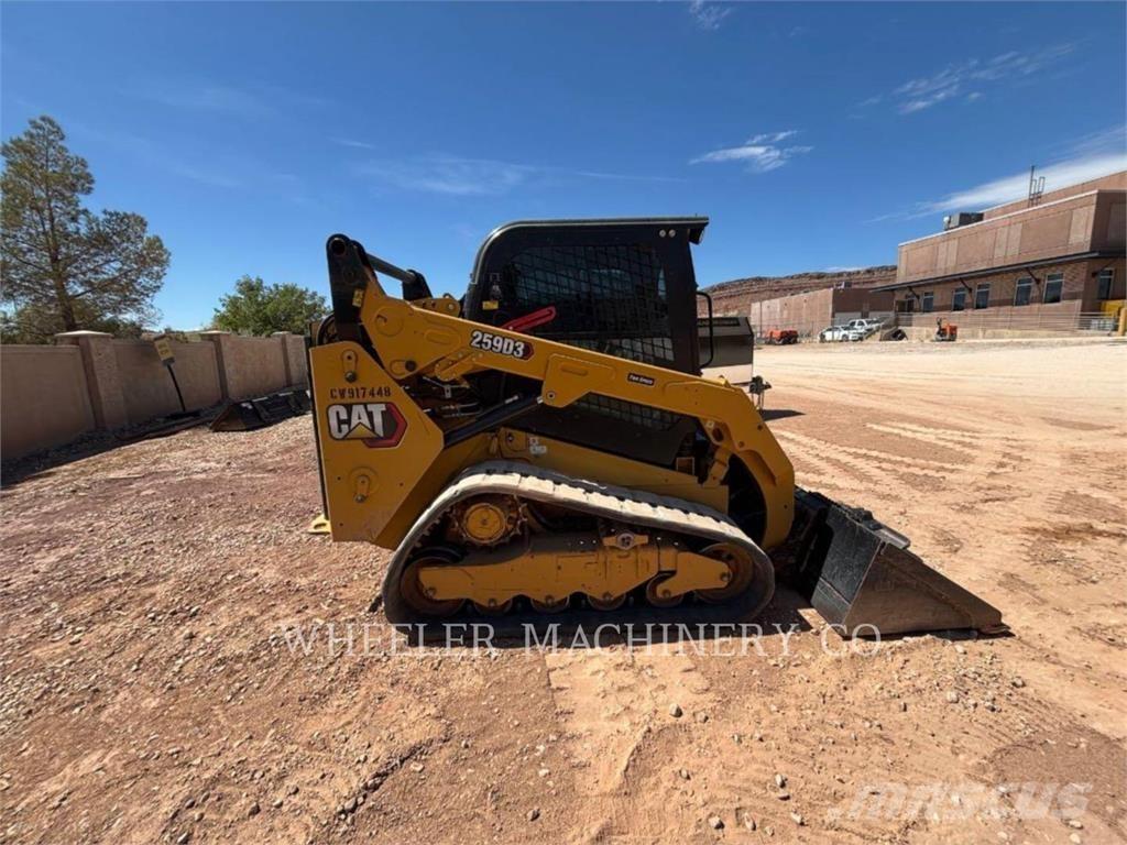 CAT 259D3 C3H2 궤도식 로우더