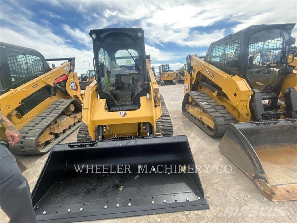 CAT 259D3 C3HF 궤도식 로우더