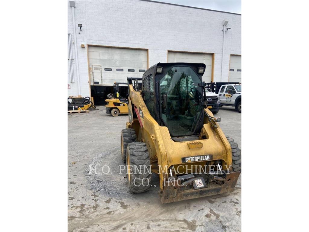 CAT 262 C  스키드로더