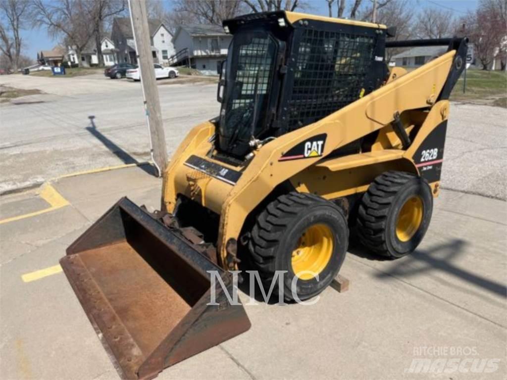 CAT 262B  스키드로더