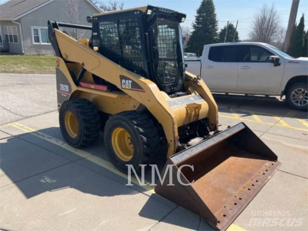 CAT 262B  스키드로더