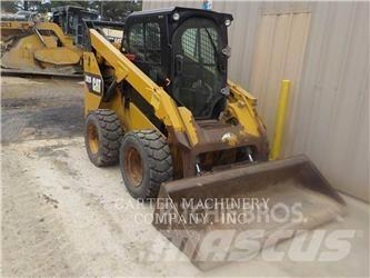 CAT 262D  스키드로더