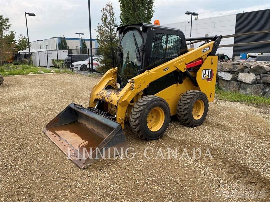 CAT 262D  스키드로더