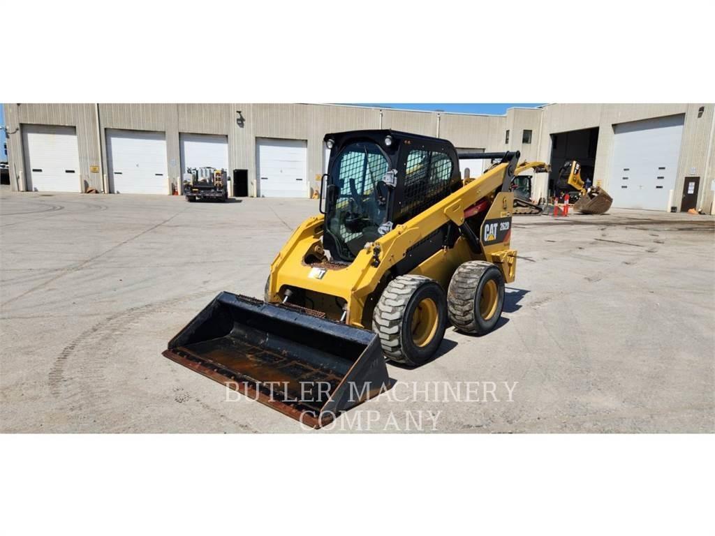 CAT 262D  스키드로더