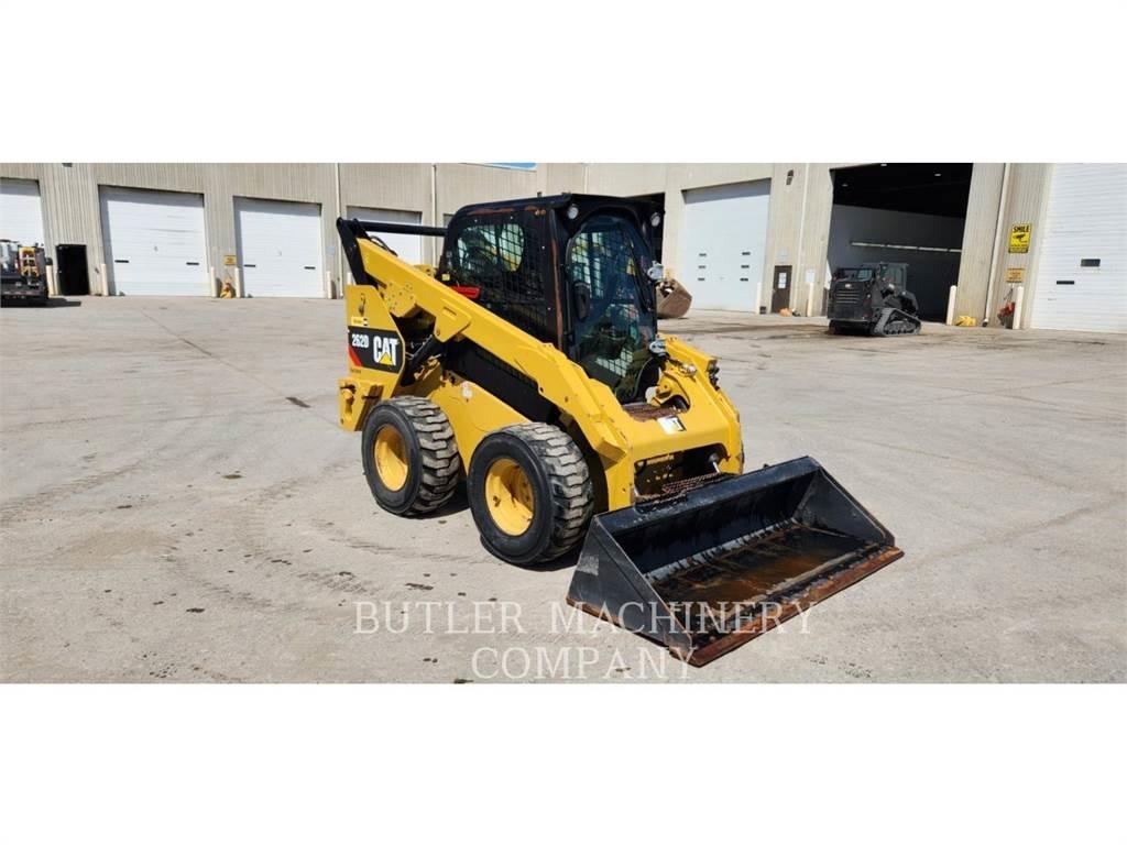 CAT 262D  스키드로더