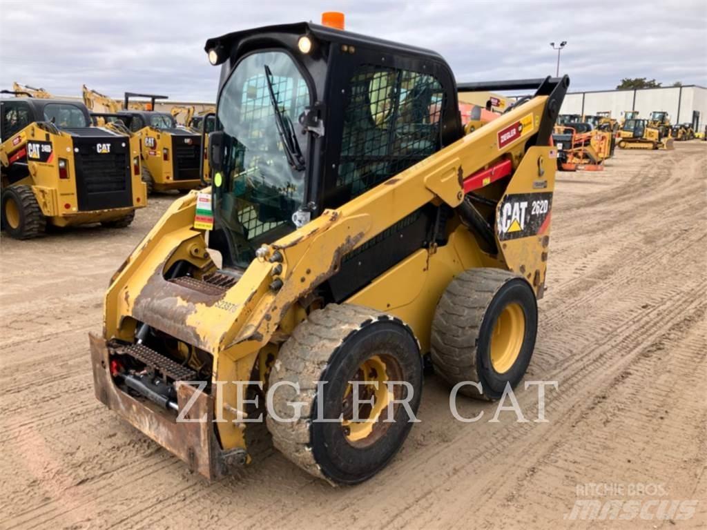 CAT 262D  스키드로더