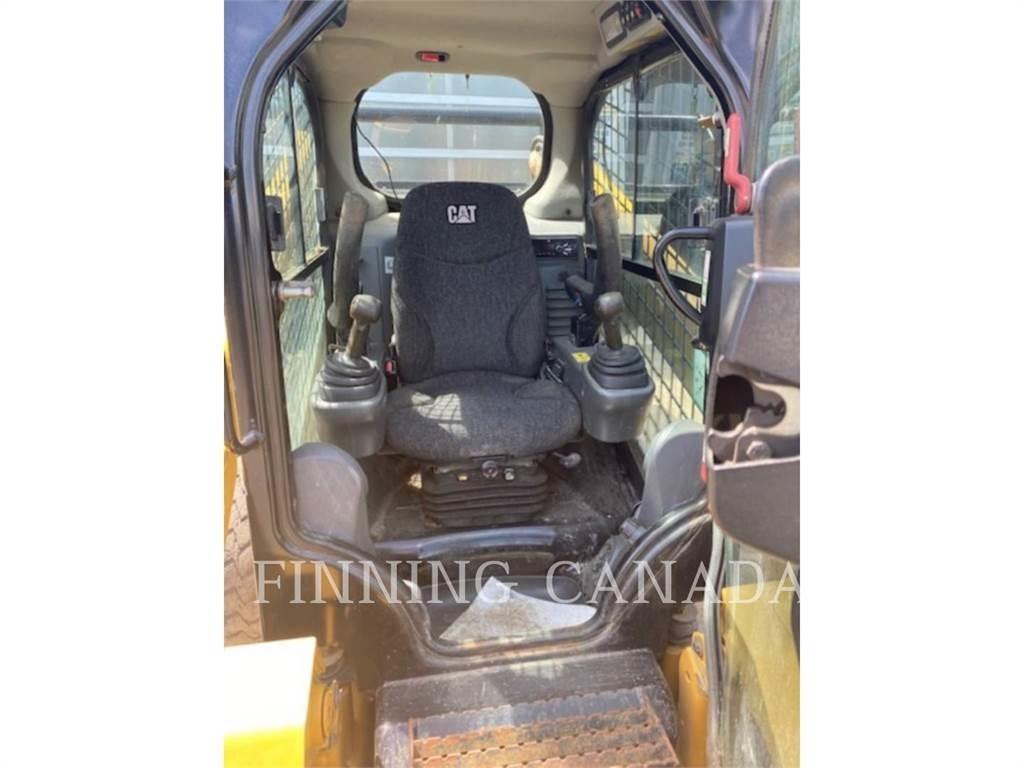 CAT 262D  스키드로더