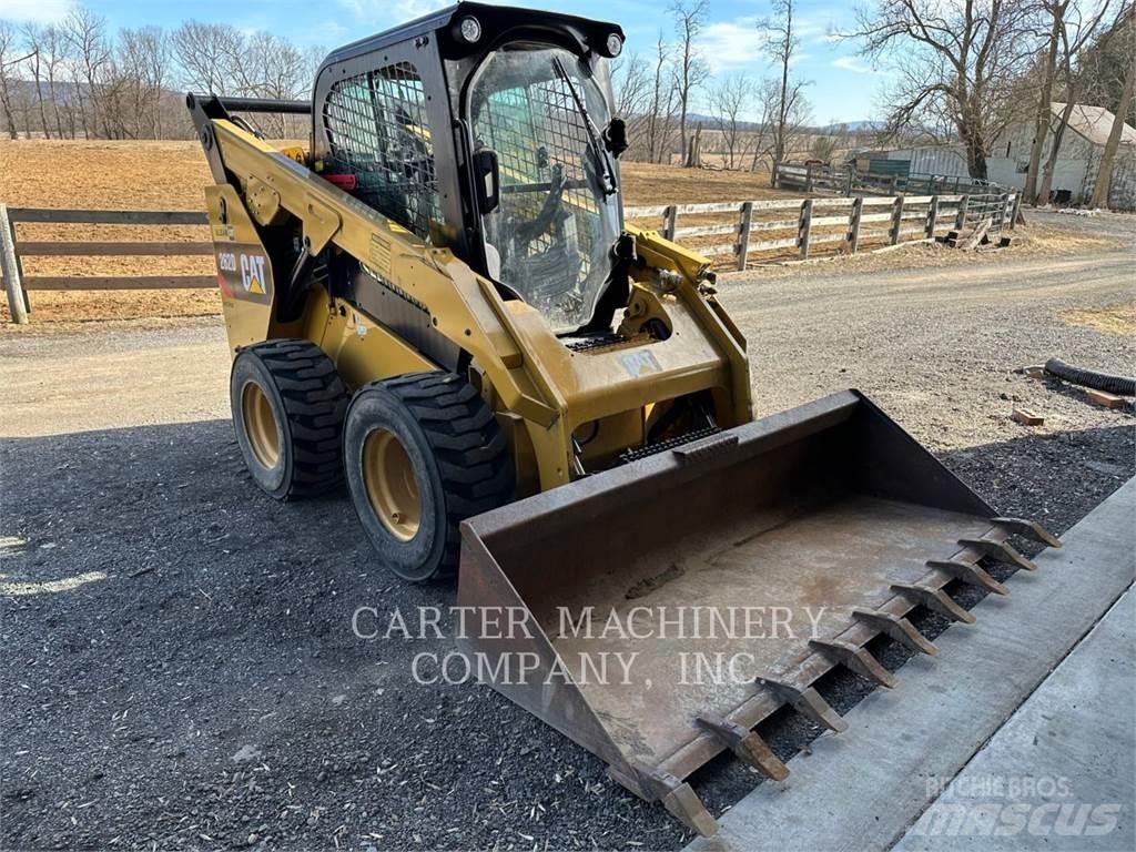 CAT 262D  스키드로더