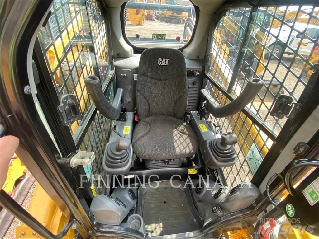CAT 262D  스키드로더