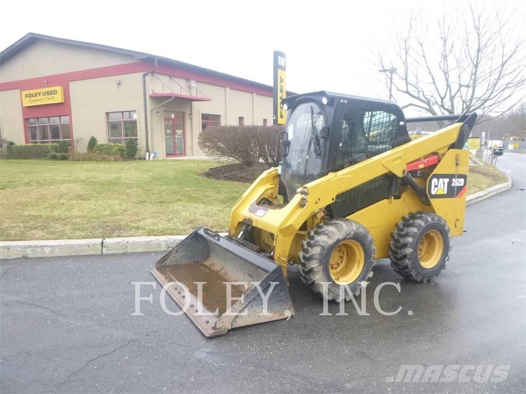 CAT 262D  스키드로더