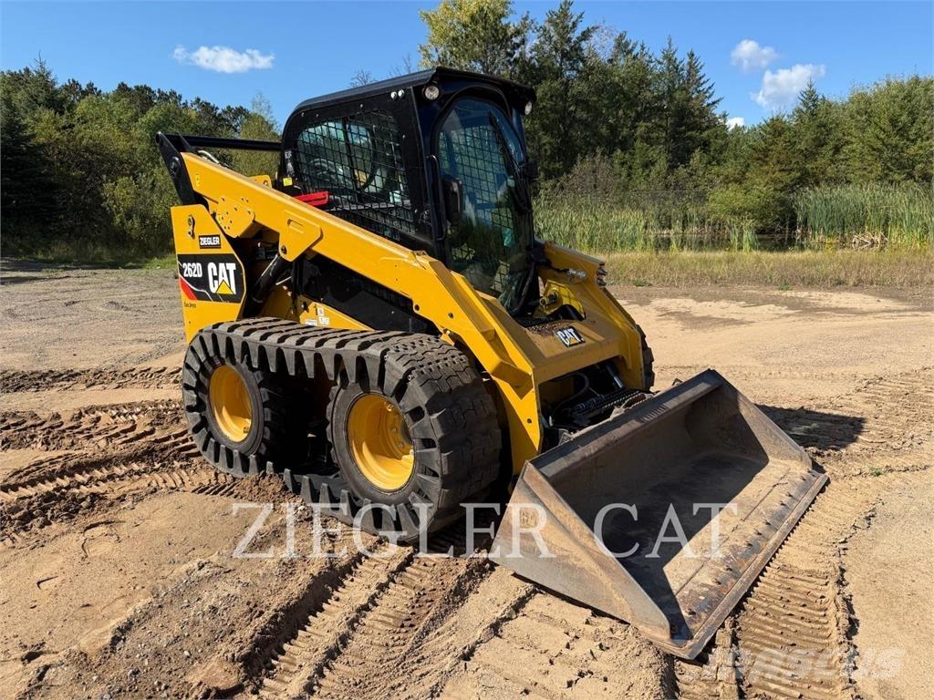 CAT 262D  스키드로더