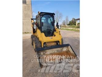 CAT 262D3  스키드로더