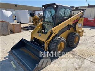CAT 262D3  스키드로더