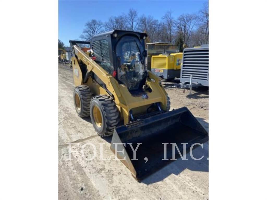 CAT 262D3  스키드로더