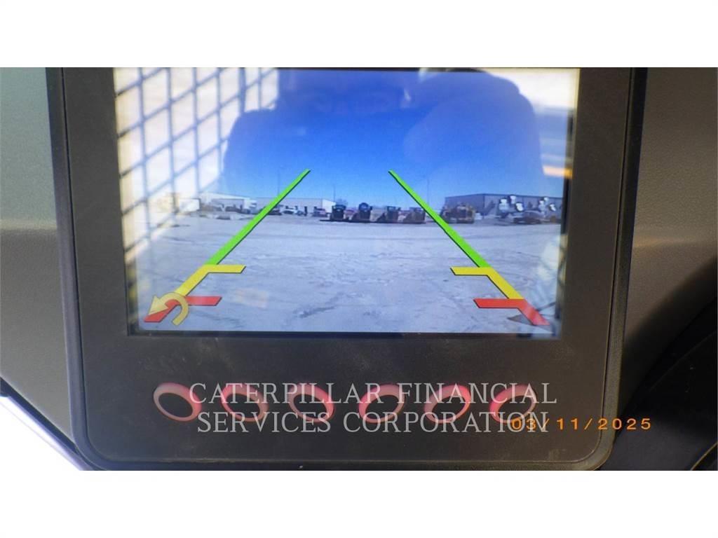 CAT 262D3  스키드로더