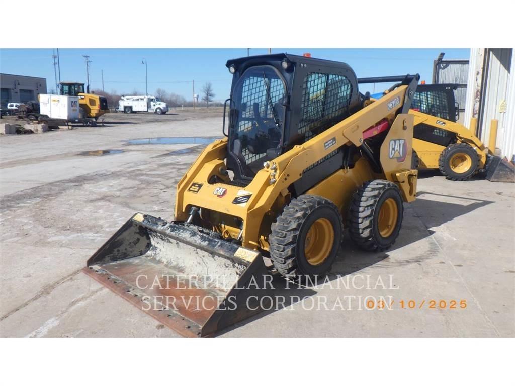 CAT 262D3  스키드로더