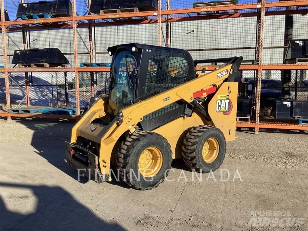 CAT 262D3  스키드로더