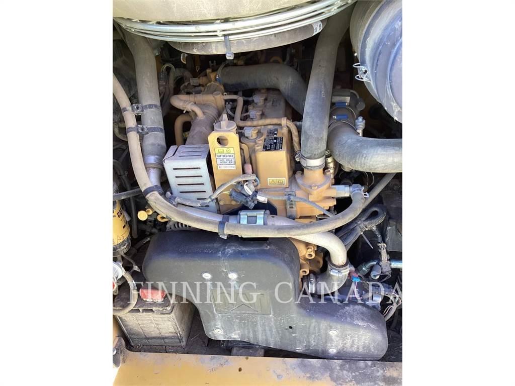CAT 262D3  스키드로더