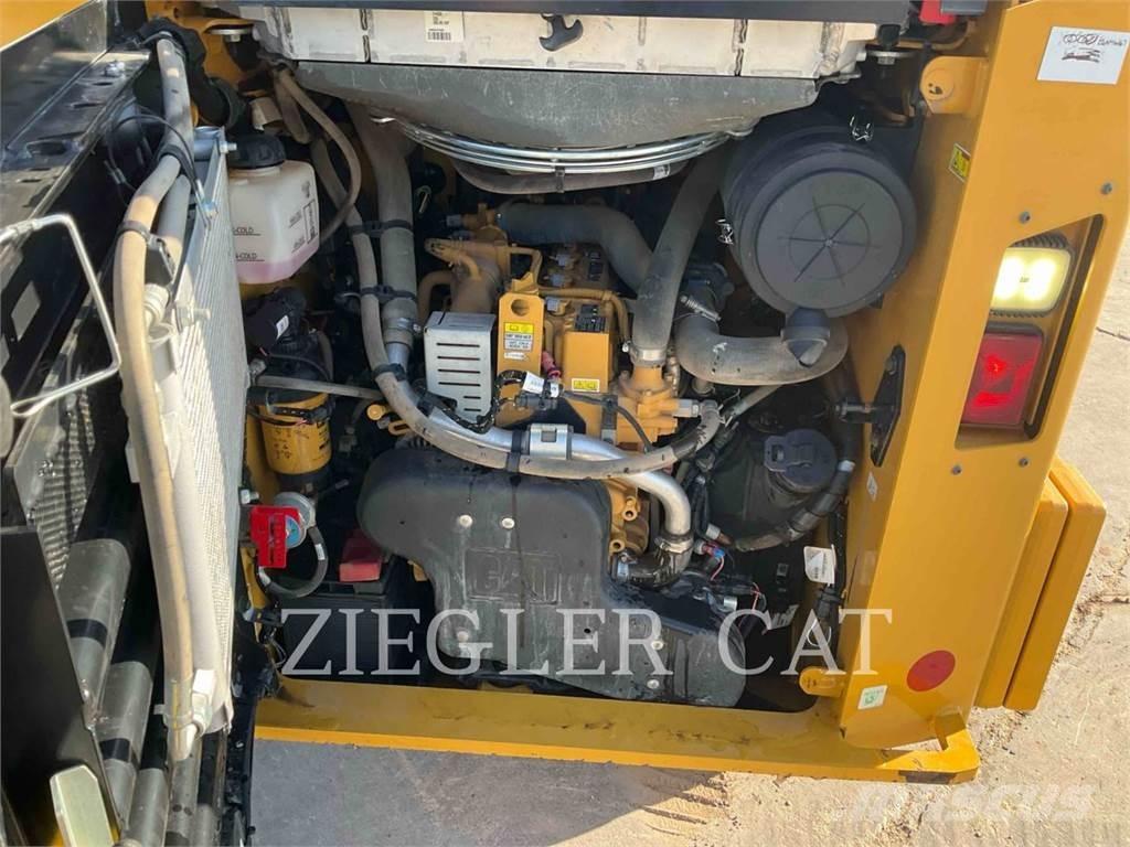 CAT 262D3  스키드로더