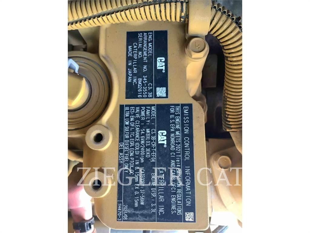 CAT 262D3  스키드로더