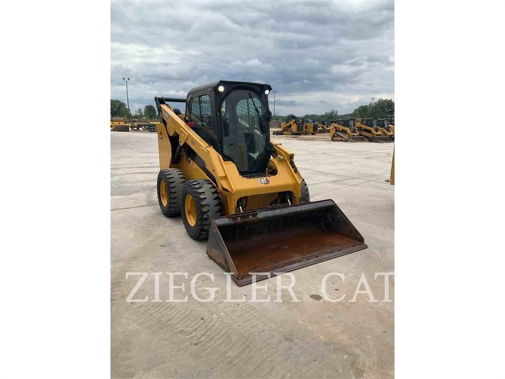 CAT 262D3  스키드로더