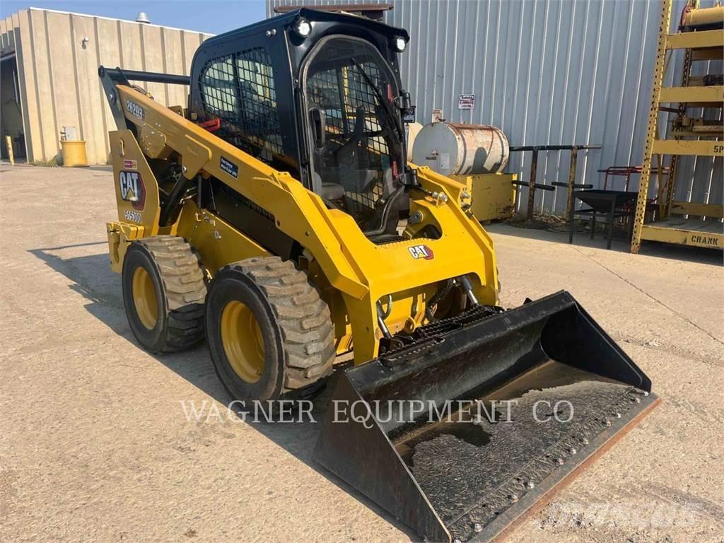 CAT 262D3  스키드로더