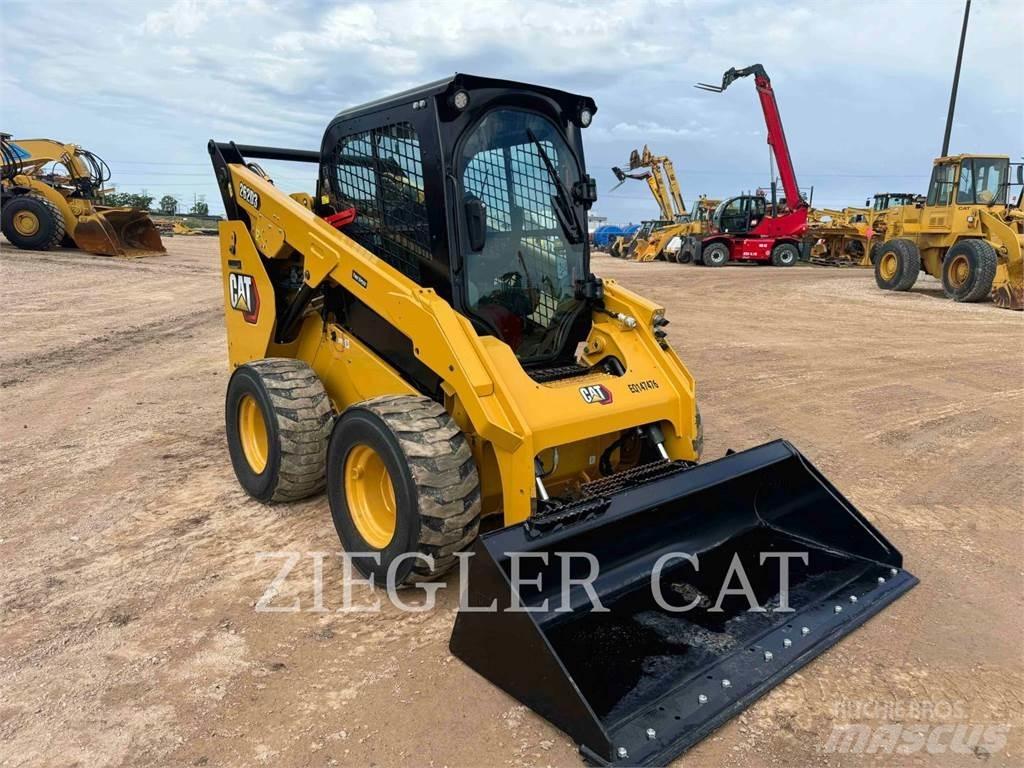 CAT 262D3  스키드로더