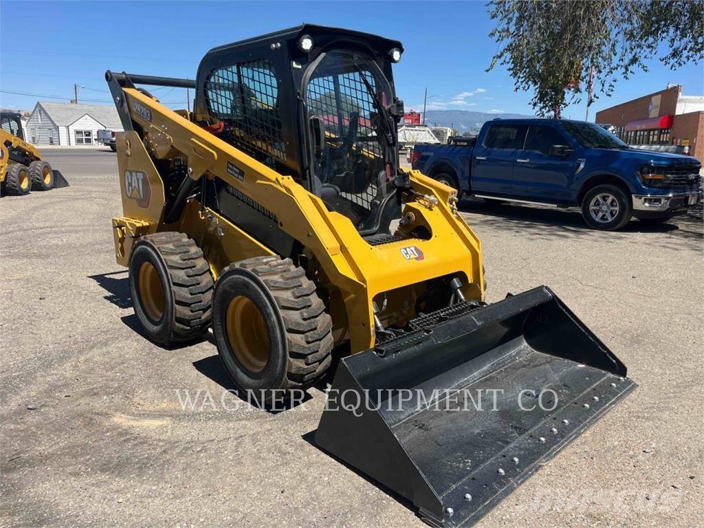 CAT 262D3  스키드로더