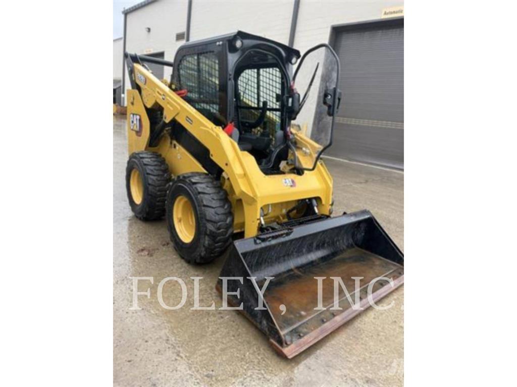 CAT 262D3  스키드로더
