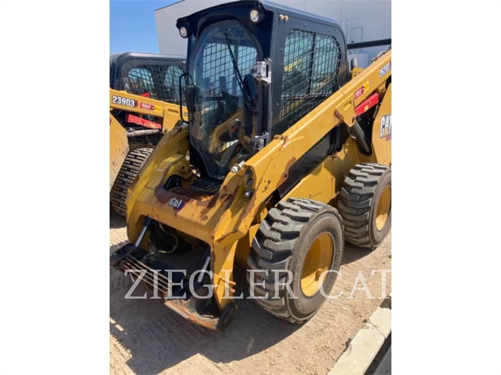 CAT 262D3  스키드로더