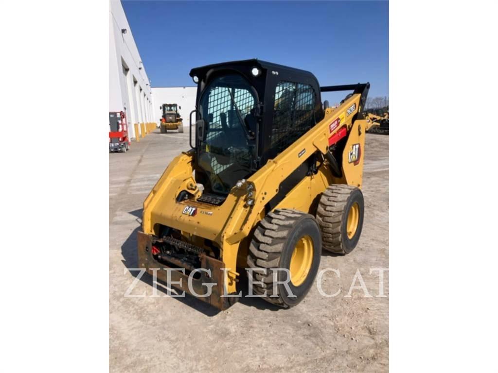CAT 262D3  스키드로더